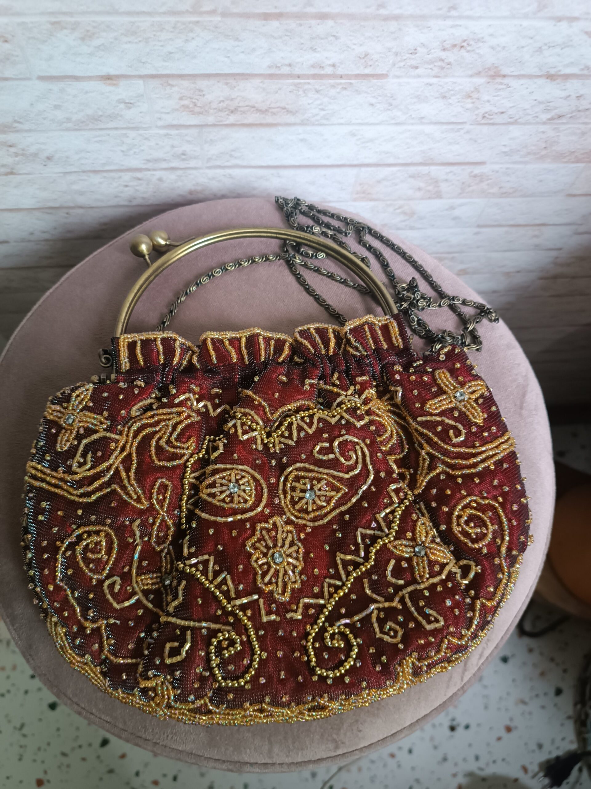 Bolsa bordada - seminova - Imagem 2